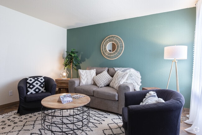 2HAB, 2BA - 900 ft²