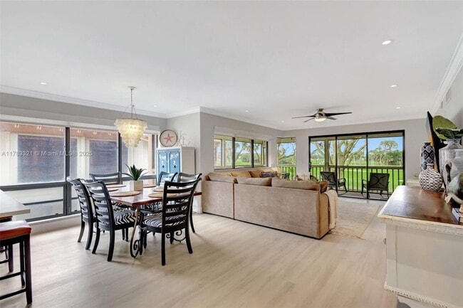 Photo - 438 Brackenwood Ln S Unit 438
