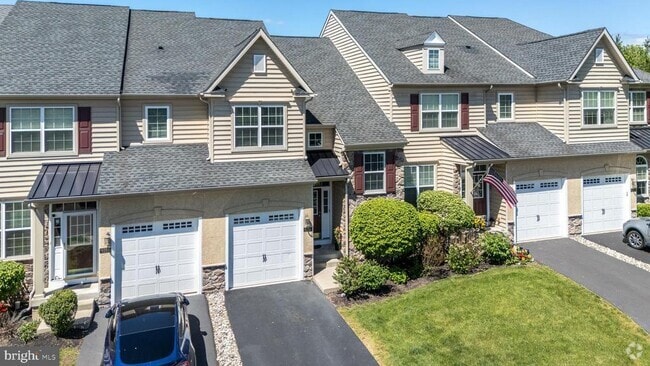 Building Photo - 3216 Brookside Dr Rental