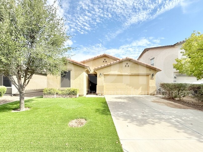 Building Photo - 1032 E Daniella Dr Rental