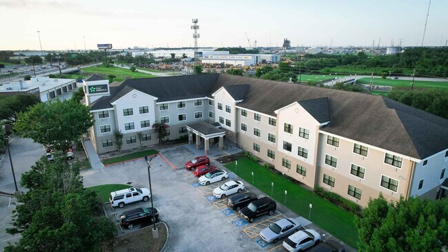 Furnished Studio-Houston - Willowbrook - HWY 249