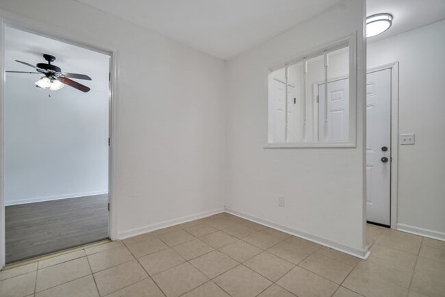 Photo - 1732 Talmadge Rd