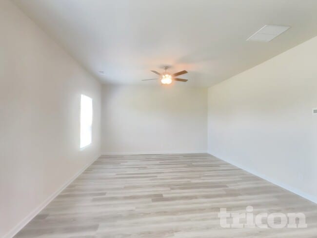 Photo - 259 Oliver Dr