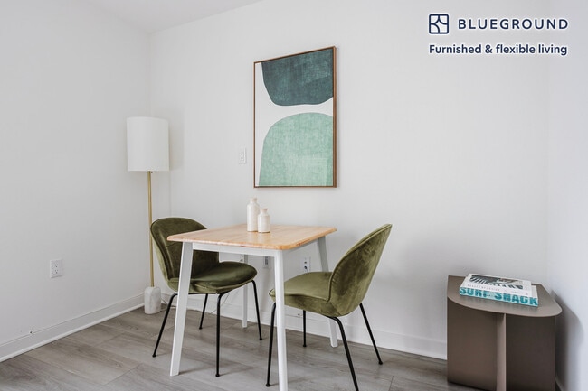 Photo - 201 The Promenade N Unit FL7-ID1257