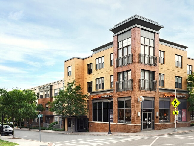 Quarry Place at Tuckahoe Exterior Building