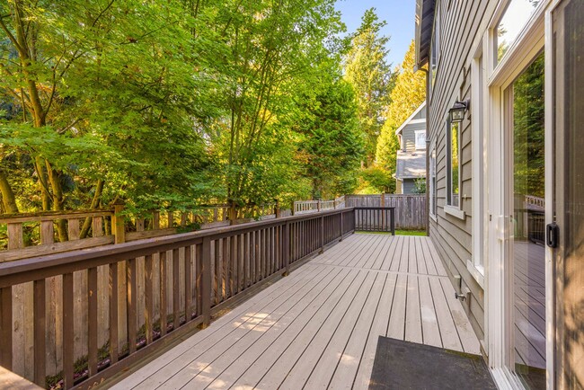 Photo - 16939 NE 120th St