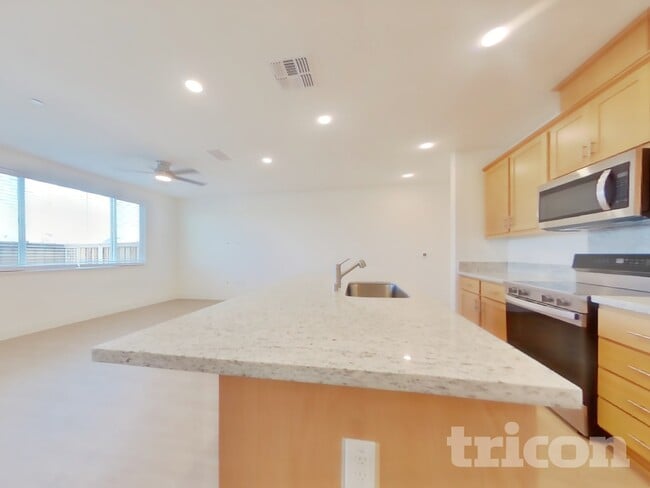 Photo - 8205 Perla Wy