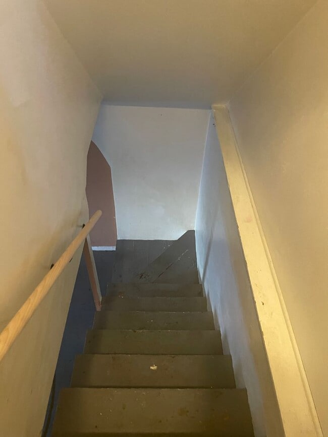 Photo - 221 1/2-617 1/2 Grand Ave Unit 617 1/2 Grand Ave
