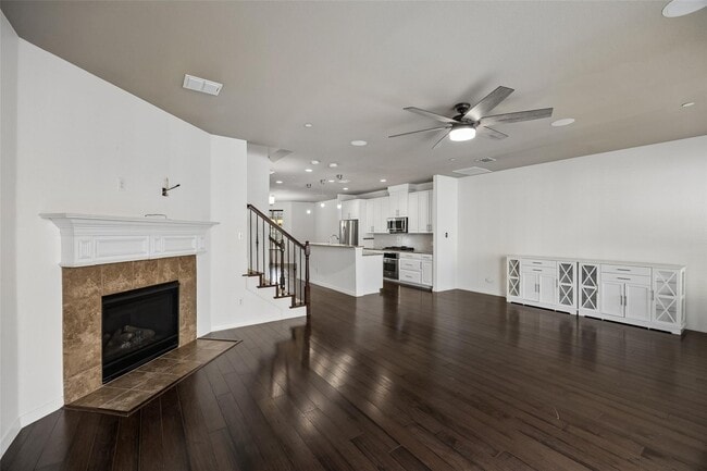 3895 Asbury Ln