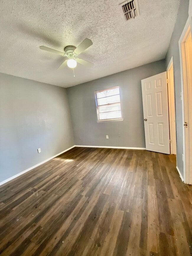 Photo - $0 First Month's Rent / $0 Deposit at Move-in