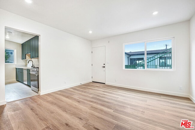 Photo - 16185 Sunset Blvd Unit 8
