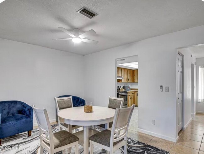 Photo - 19 Tomoka Meadows Blvd