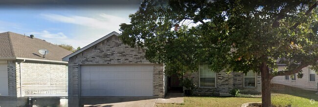 Building Photo - 4430 Brightwood Dr Rental