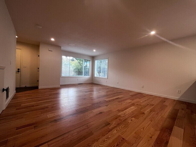 Photo - SSLLC02 Unit 1910