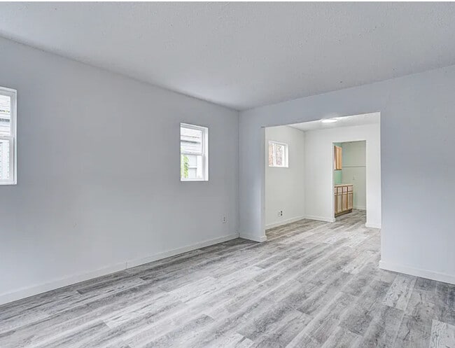 Photo - 734 N Arnolda Ave