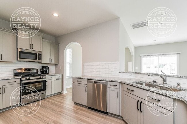 Photo - 545 Hawksbill Dr