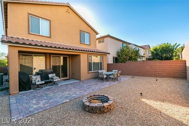 Photo - Mountains Edge 4 Bedroom!