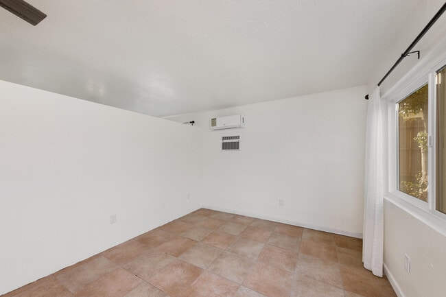 Photo - 38501 Bel Air Dr