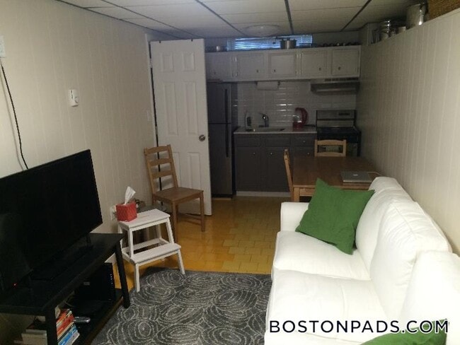 Photo - 42 Lomasney Wy Unidad 1