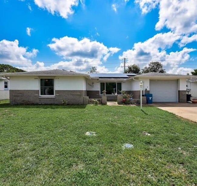 Building Photo - 11422 Yellowwood Ln Rental