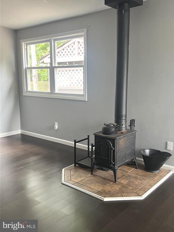 Photo - 53 Glover Ln