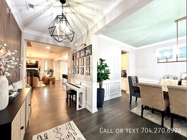 Photo - 194 Winterberry St