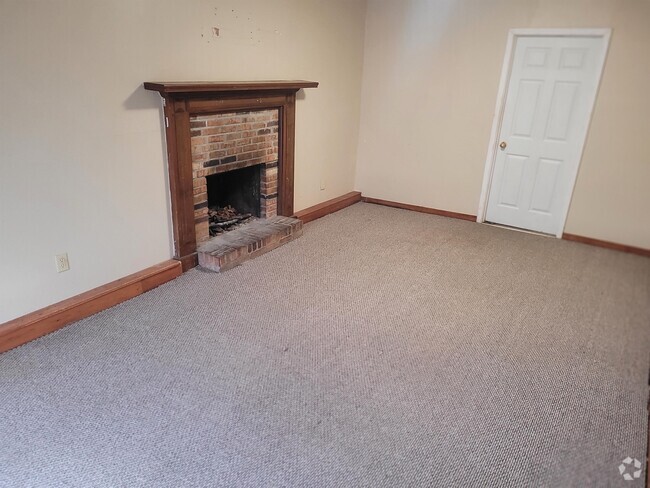 Building Photo - 2907 W Park Dr Rental