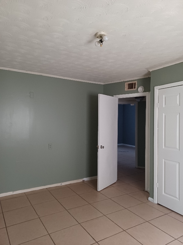 Photo - 2401 S Linden St Unit 3