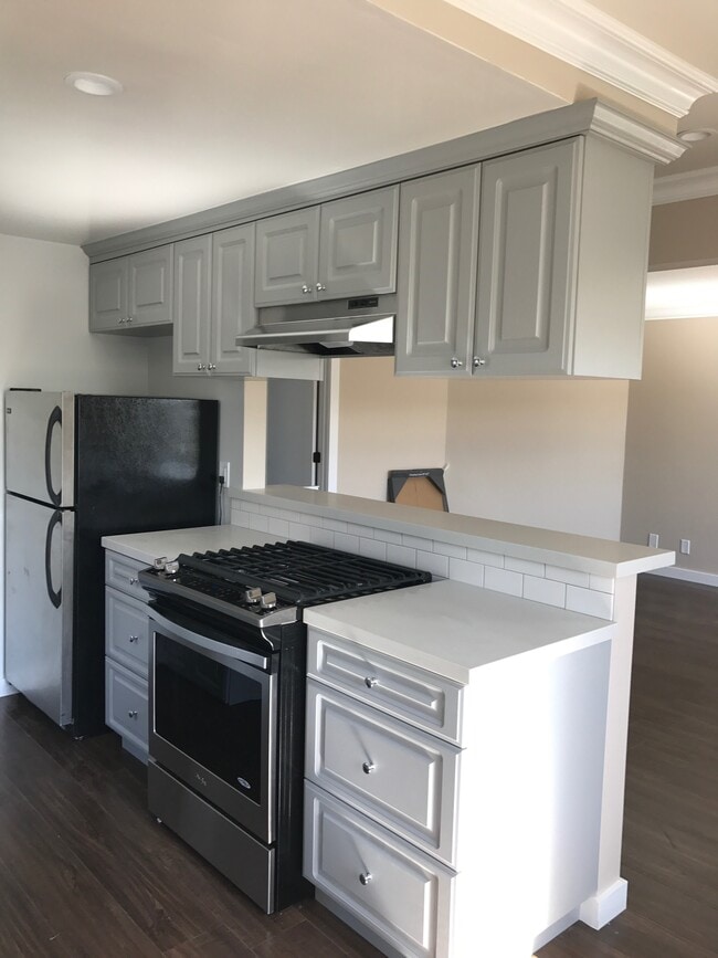 Photo - 749 Center Pl Unidad A