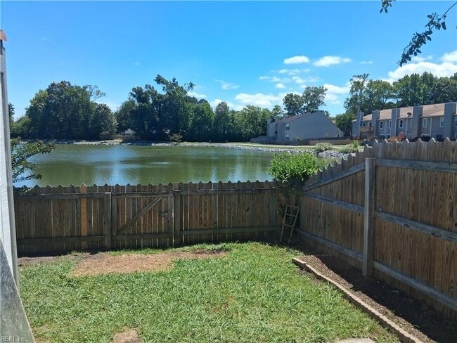 Photo - 4863 Woods Edge Rd