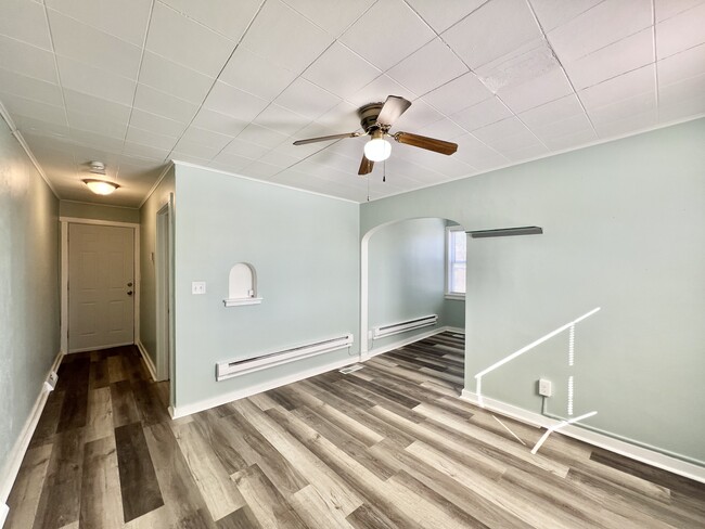 Photo - 15 Swift St Unit B