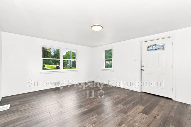 1785 Williamstown Rd