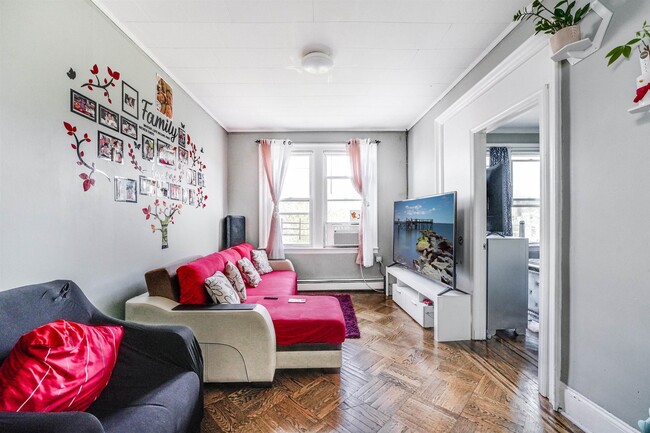 Photo - 148 Carlton Ave Condo Unit 1R