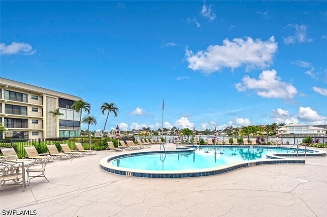 Photo - 3200 Gulf Shore Blvd N Unit 308