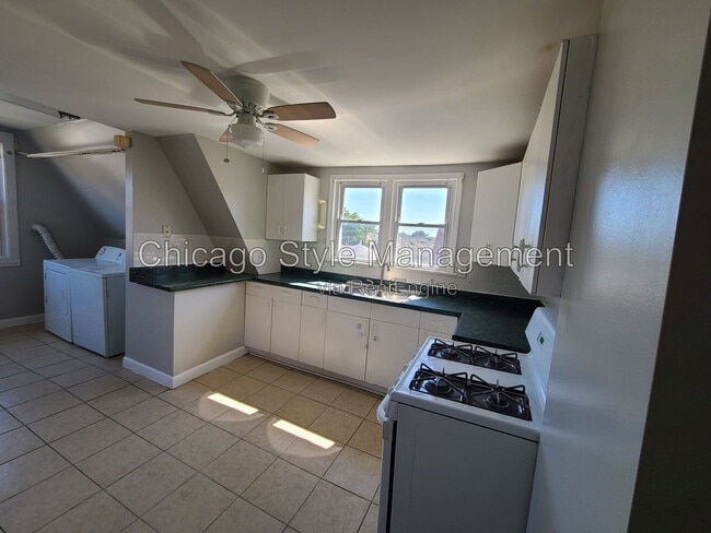 Photo - 6035 S Karlov Ave Unit 2nd Floor