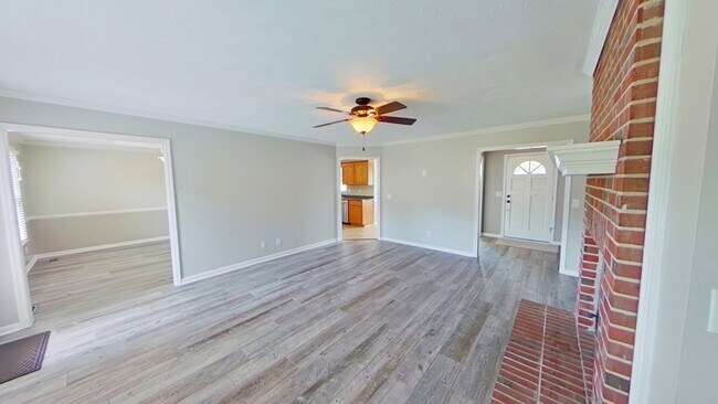 Photo - 867 Flintwood Rd