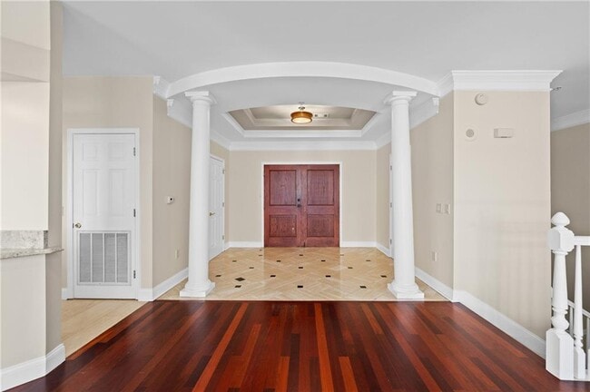 Photo - 3334 Peachtree Rd NE Unidad 1902