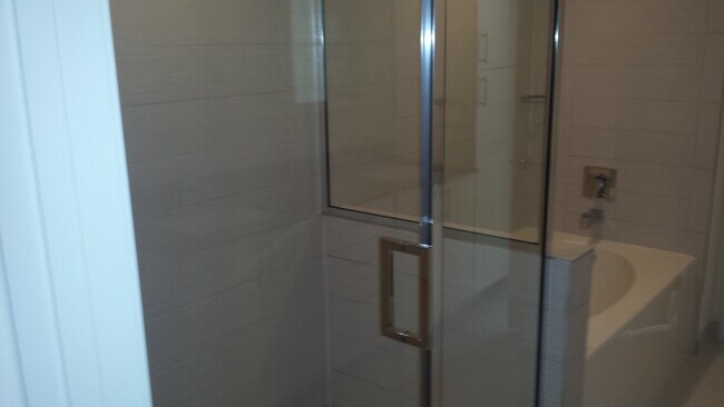 999 SW 1st Ave Unit 2305