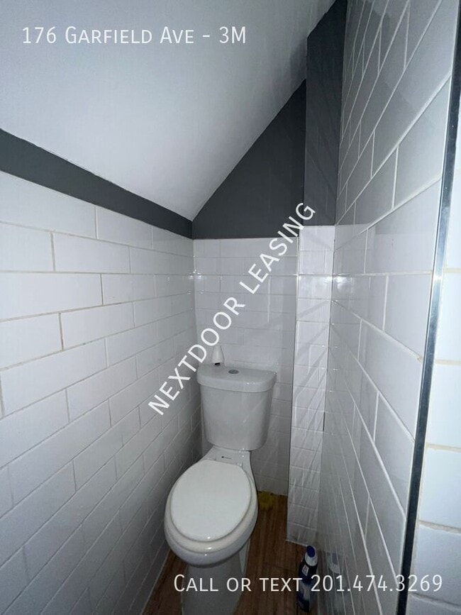 Photo - 176 Garfield Ave Unit 3M