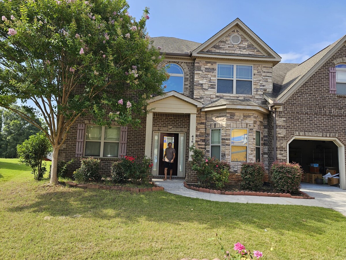 Photo - 416 Sunnybrook Ln