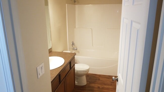 Photo - 1041 Alturas Dr