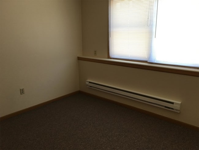 Photo - 3027 River Rd