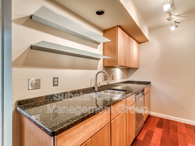 Photo - 600 NW 4th St Unit 319N