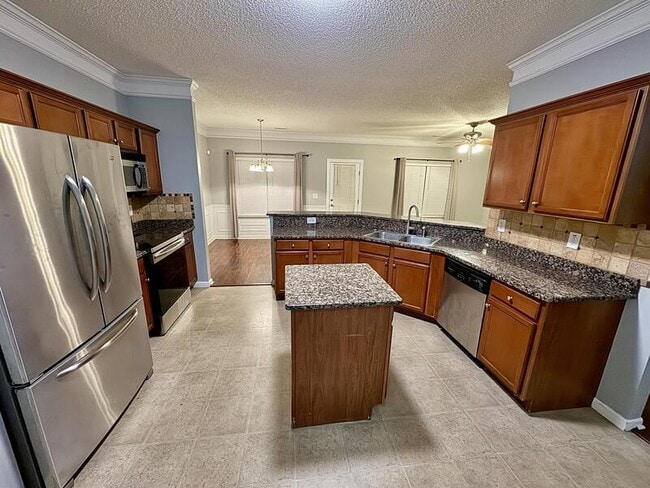 Photo - 322 Clover Brook Dr