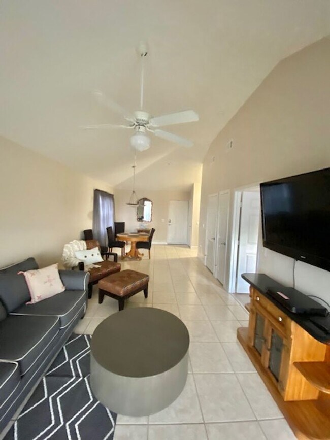 Photo - 4276 Calinda Ln Unit 158