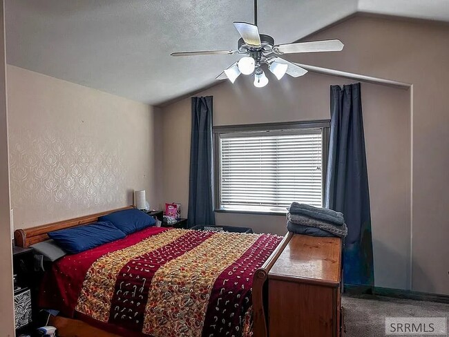 Photo - 3665 E Pearce Dr