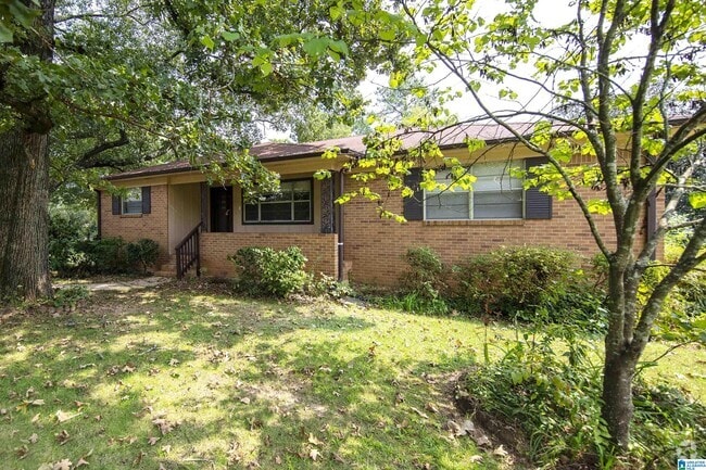 Building Photo - 729 Heflin Ave E Rental