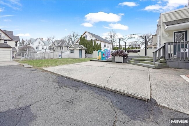 Photo - 56 Woodward Ave Unidad 2