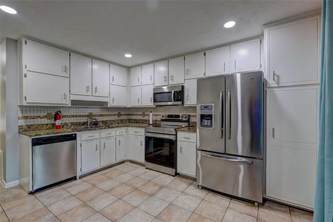 Photo - 100 Morgans Turn