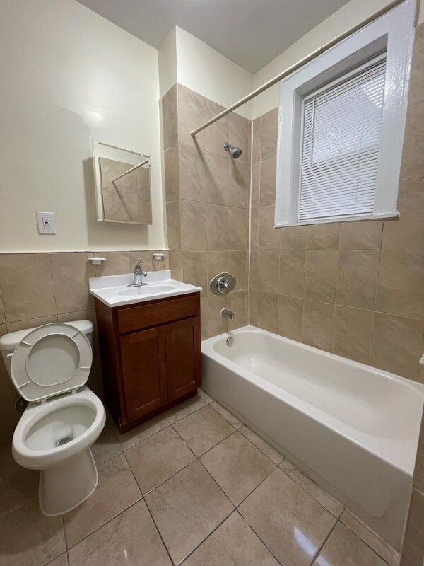 Photo - 380 Union Ave